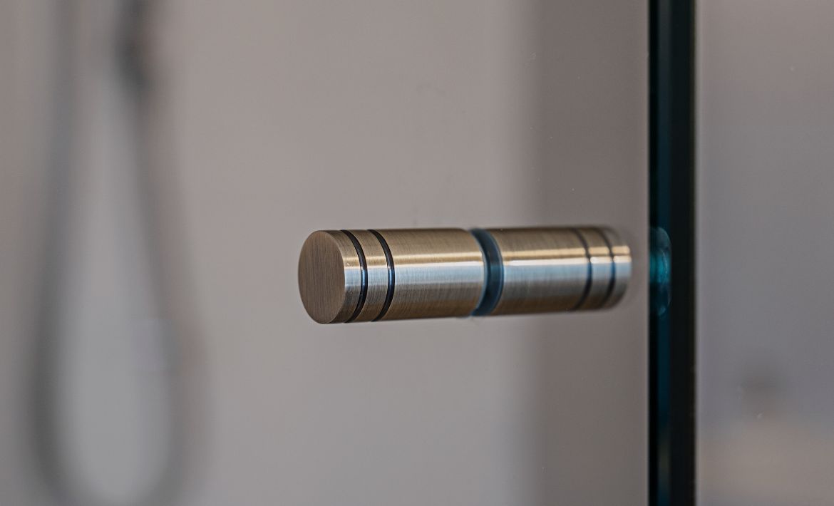 Shower Hardware