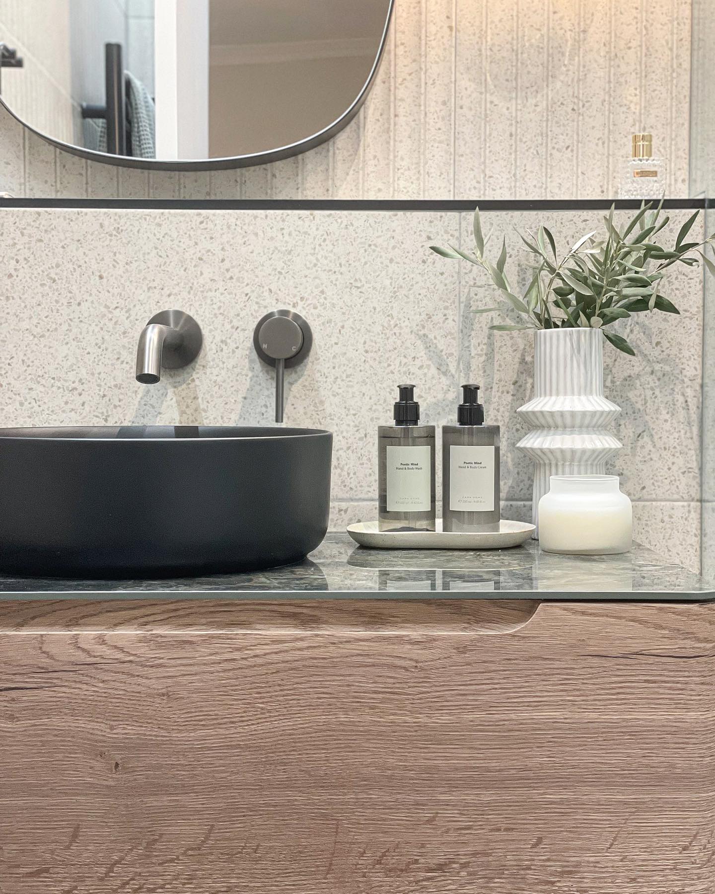 Haven Minimal Wall Mixer and Tap - Gun Metal Brushed