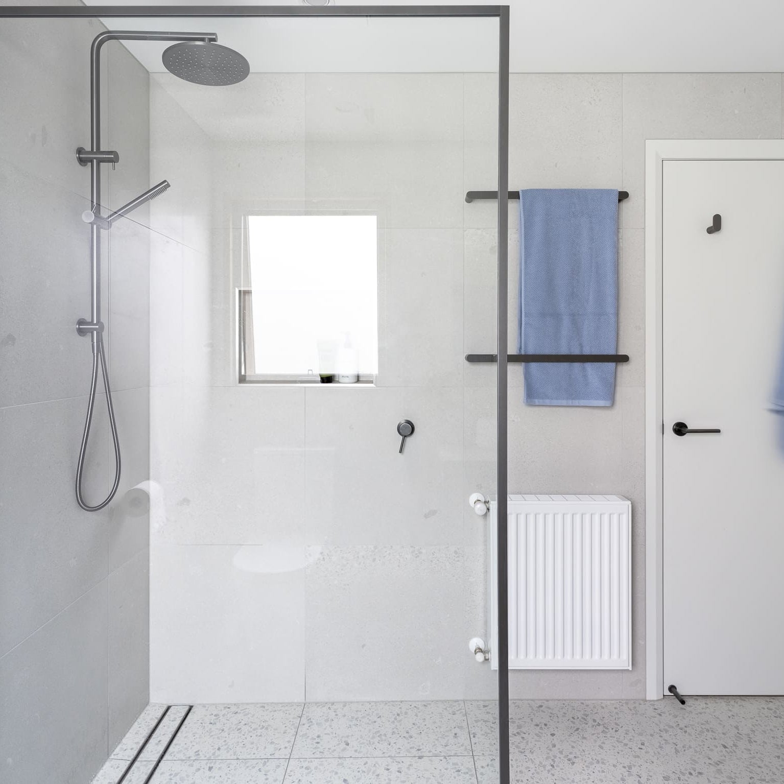 Single Towel Rail - Gun Metal Brushed