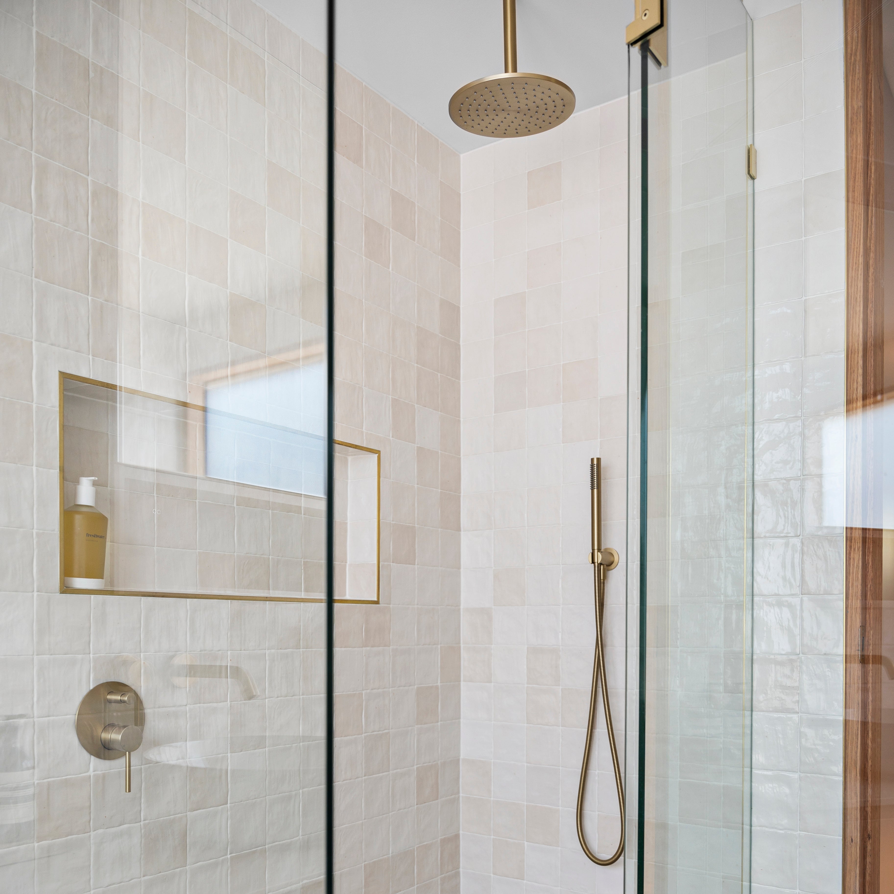 Ceiling Shower Head & Arm - Brushed Brass